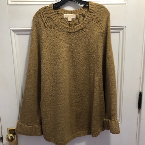 Michael Kors poncho - Picture 4 of 7